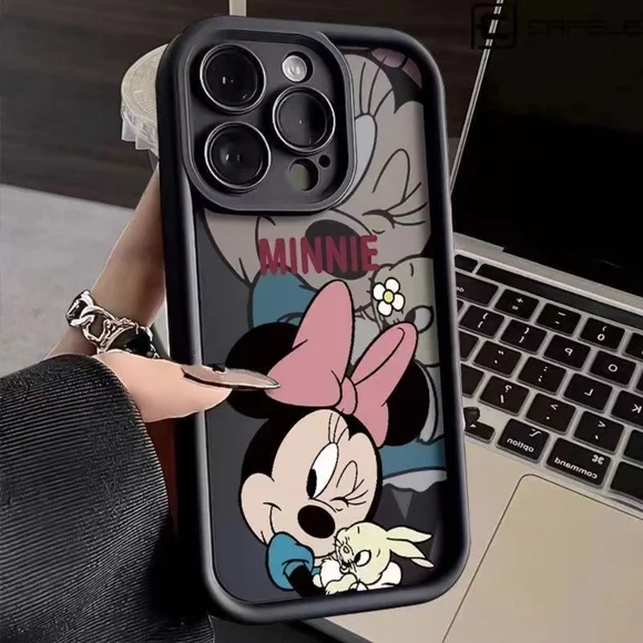 Minnie Mouse Polka Dots iPhone 15 | iPhone 15 Plus | iPhone 15 Pro